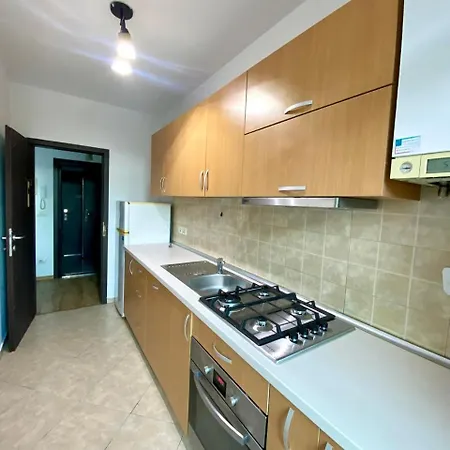 1 Apartment-centre,10min Walk To Untold Festival דירה קלוז'-נאפוקה