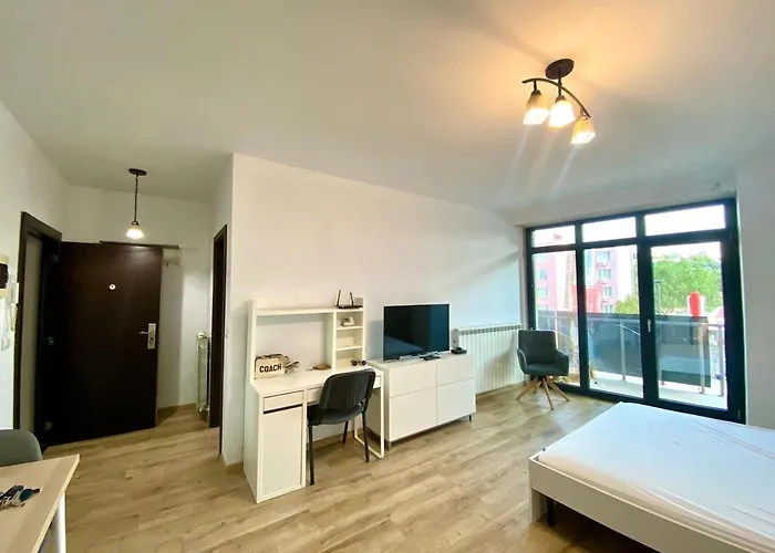 1 Apartment-centre,10min Walk To Untold Festival